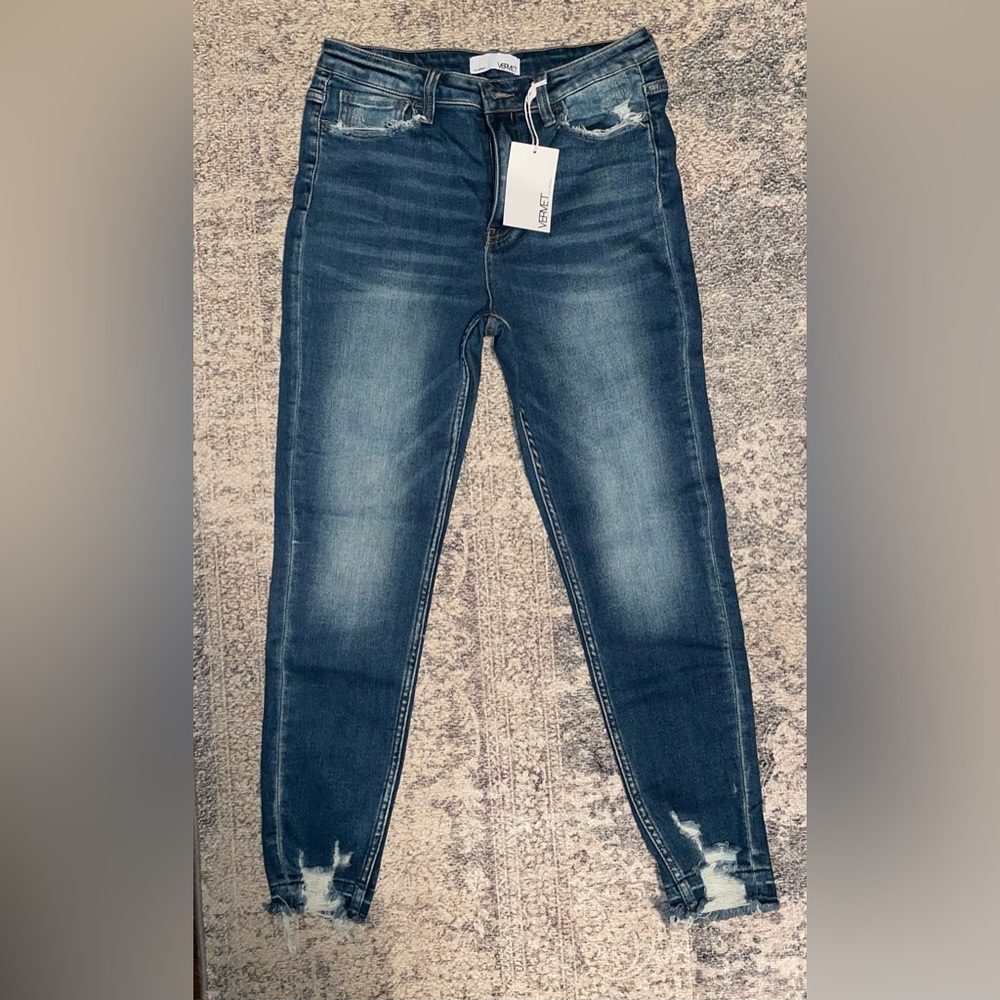 Vervet Skinny Jeans